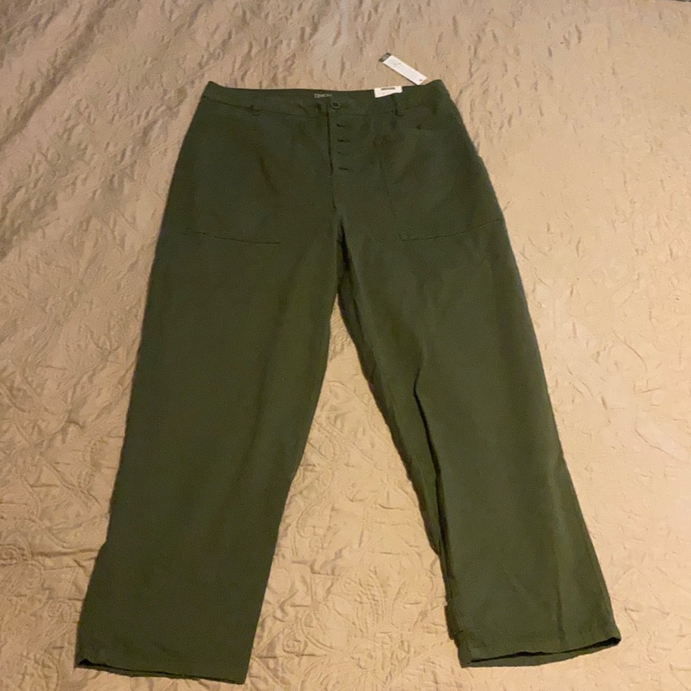 time and try pants with tag still attached